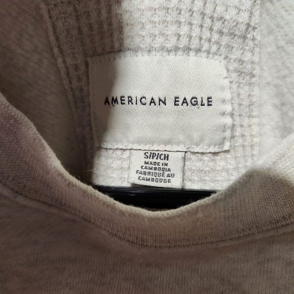 American Eagle Sweatshirt Excellent Cond - Picture 3 of 4